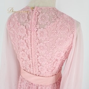 社交ダンス 衣装 スタンダード ドレス ワンピース ステージ衣装 パーティドレス レディースリボン ピンク系 花柄 レース 派手 長袖 かわいい 華やか 上品 繊細 シック スタイルアップ かわいいドレス フェミニン パーティー衣装 ダンス衣装 春 夏 おしゃれ レディース服 ワンピースドレス フラワー レースドレス 舞台衣装 楽しい 着心地よい プリンセス感