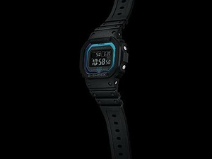 CASIO カシオ G-SHOCK G-ショック Bluetooth 搭載 電波ソーラー GW-B5600-2 ブラック×ブルー メンズ 腕時計