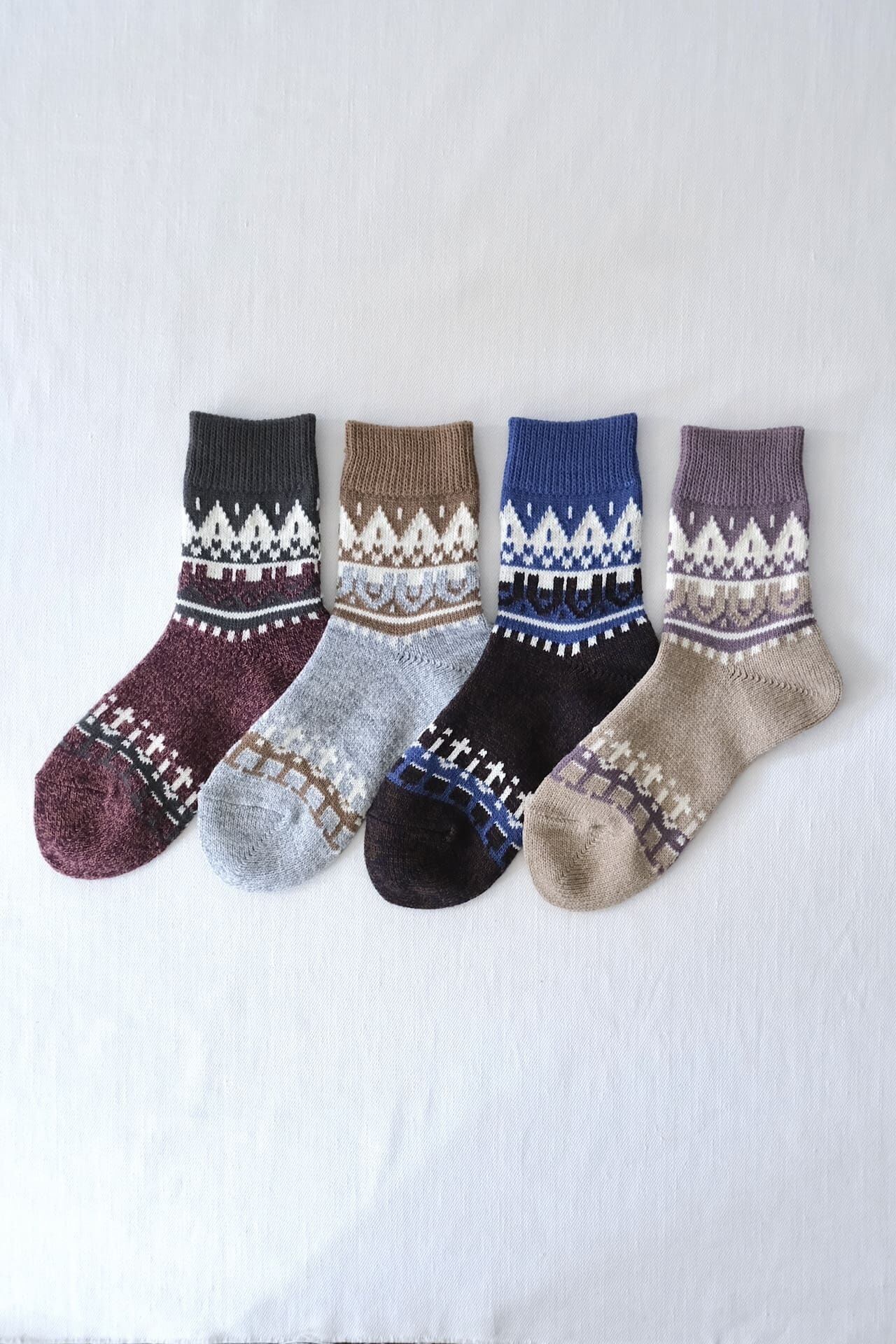 OBSCURE SOCKS LARIX (Lady's) Gray/Purple,Brown/L.Blue,Blue/Brown,Purple/Beige