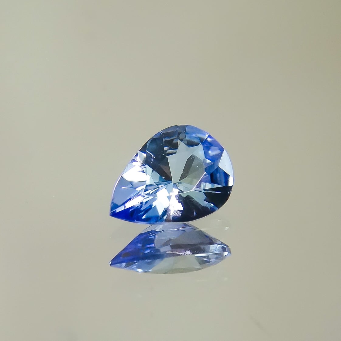 天然マーメイドタンザナイト 0.53ct | MaPREオーダーメイドジュエリー