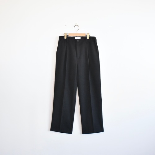 MANUAL ALPHABET | PE TWEED ONE TUCK PANTS　ツイード調 ワンタックパンツ