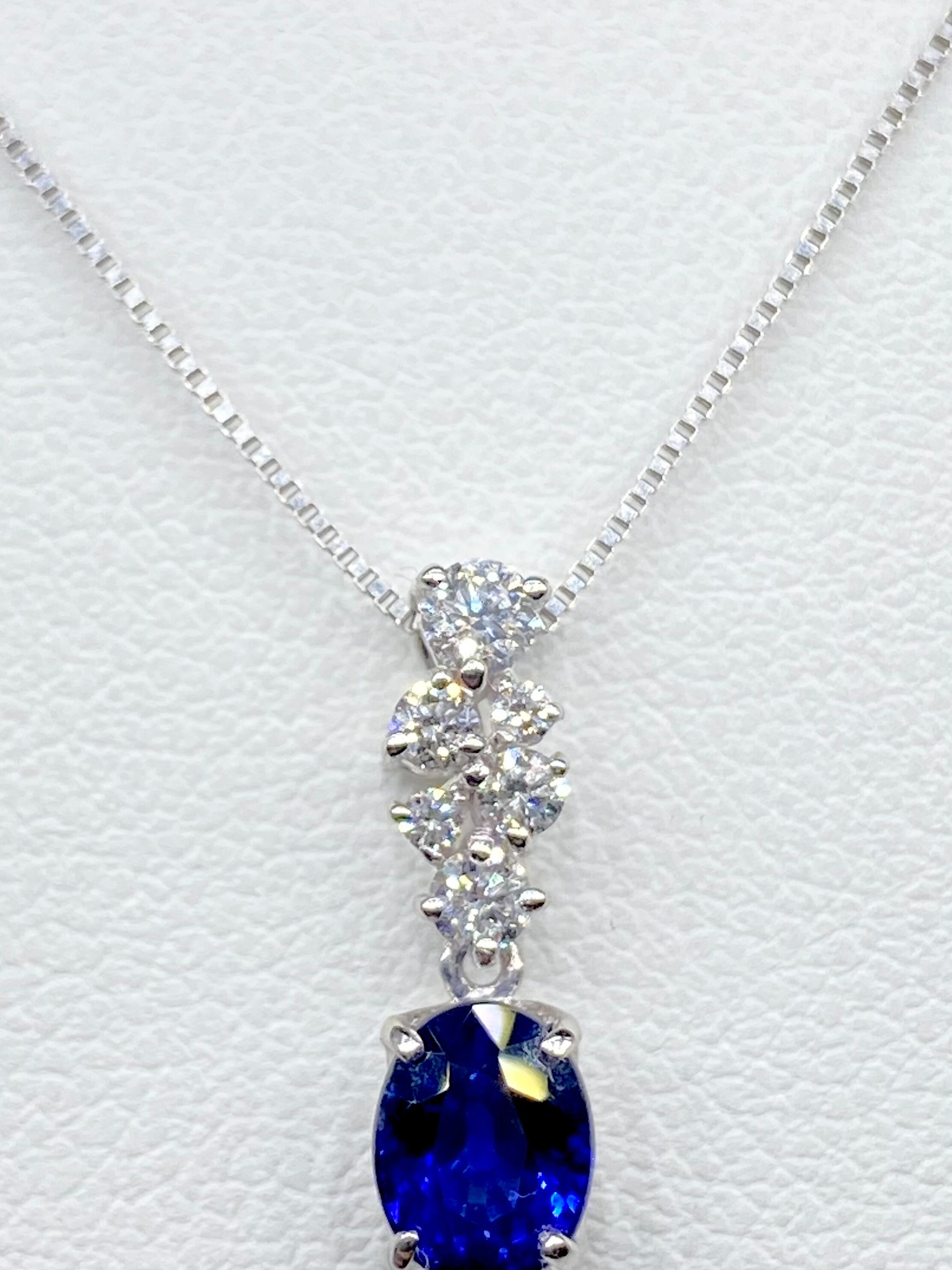 ロイヤルブルーサファイア 1.03ct / ダイヤモンド 0.18ct Pt900/850