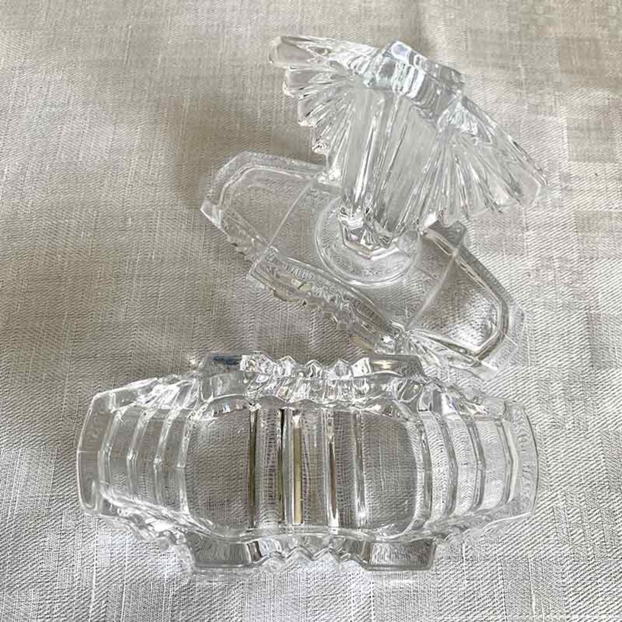 ガラス小物入れ　アールデコ　蓋物　お揃いの香水瓶あります 12otcy9-2