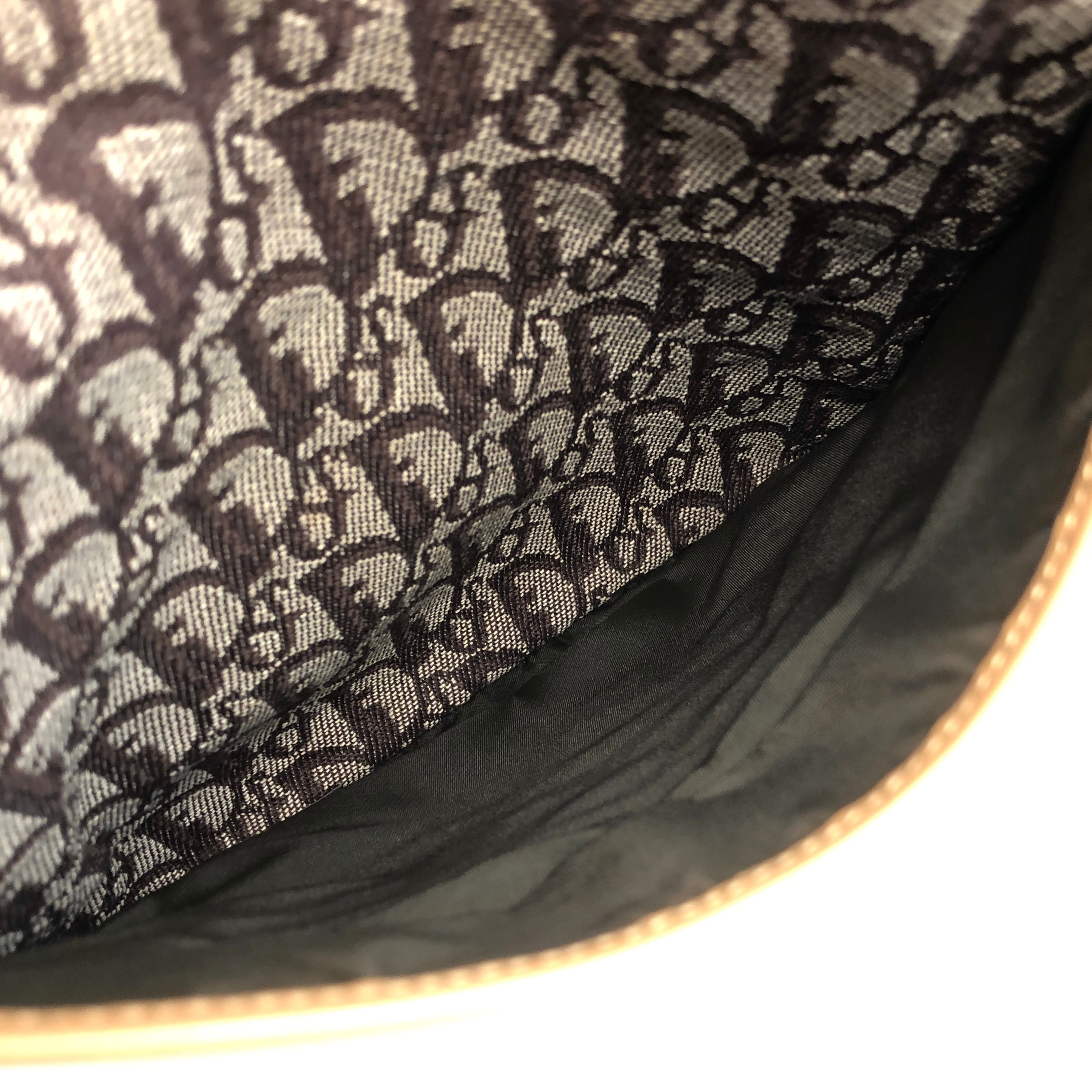 DIOR ディオール トロッター ケース ブラック/ベージュ 中古・古着通販】DIOR (ディオール) トロッター柄フラグメントケース