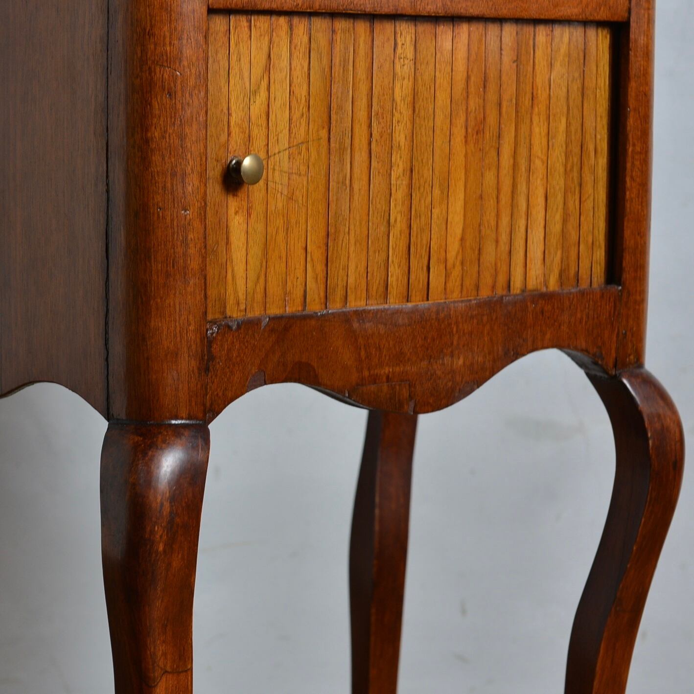 Marble Top Cabinet / マーブル トップ キャビネット〈花台・サイド