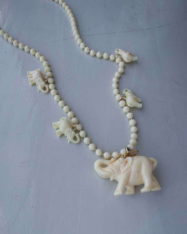 70s-80s elephant necklace