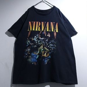 "NIRVANA" MTV Unplugged Print Design T-Shirt