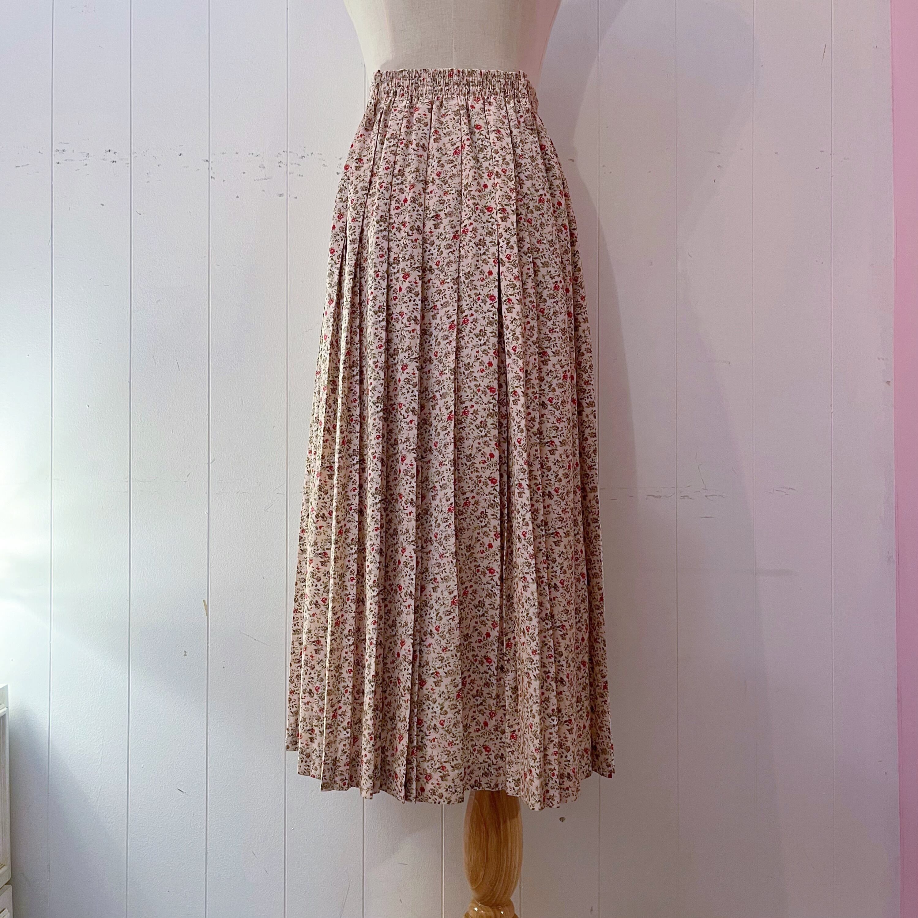 mini rose pleats skirt
