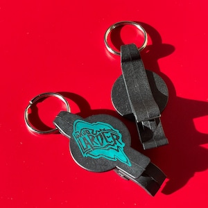 "M.E.L.T. BOTTLE & CAN OPENER KEYCHAIN" ビールオープナーキーホルダー