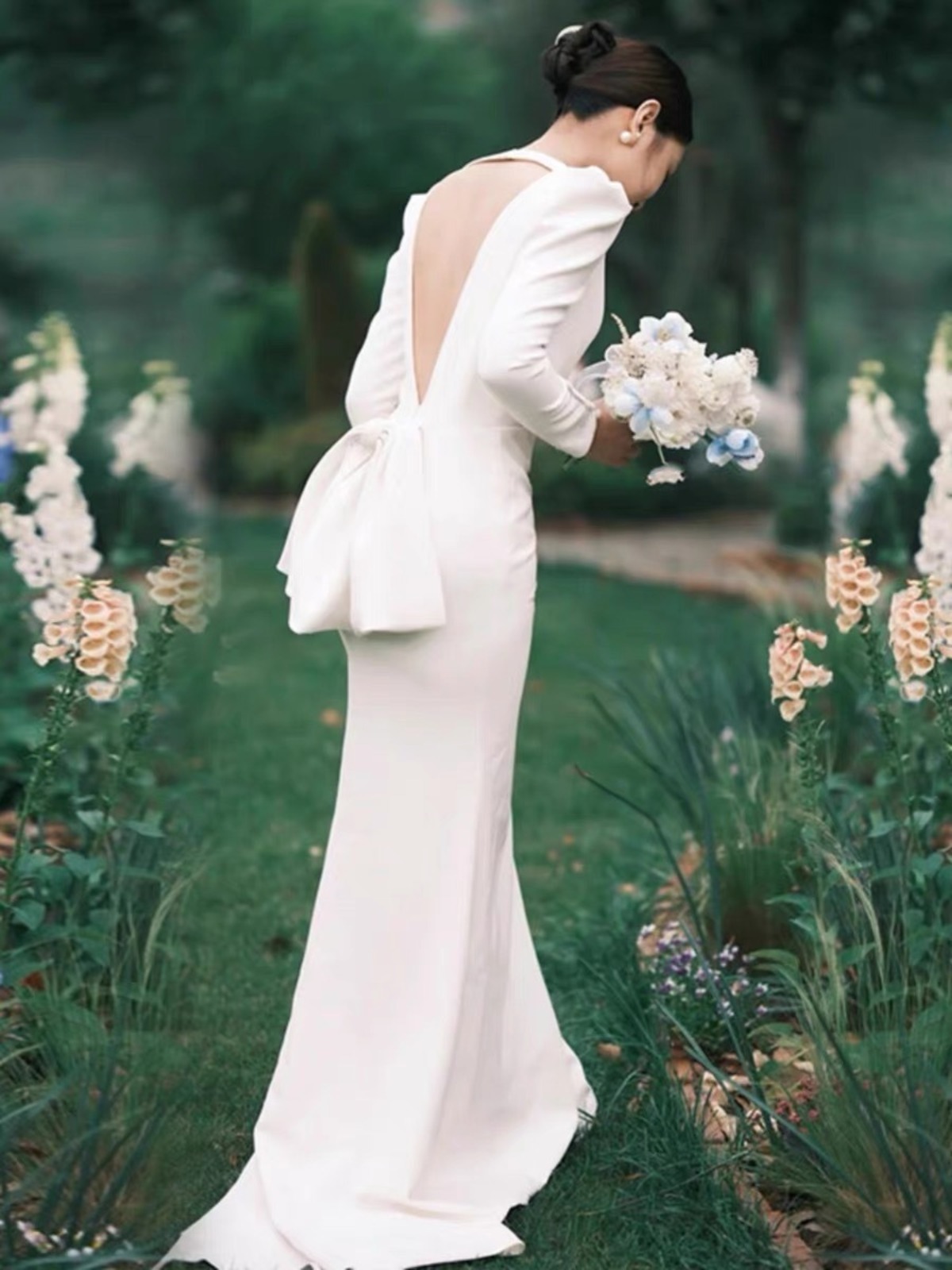 ウェディングドレス 結婚式 前撮り【美晴ドレス（背中空き袖付きドレス  