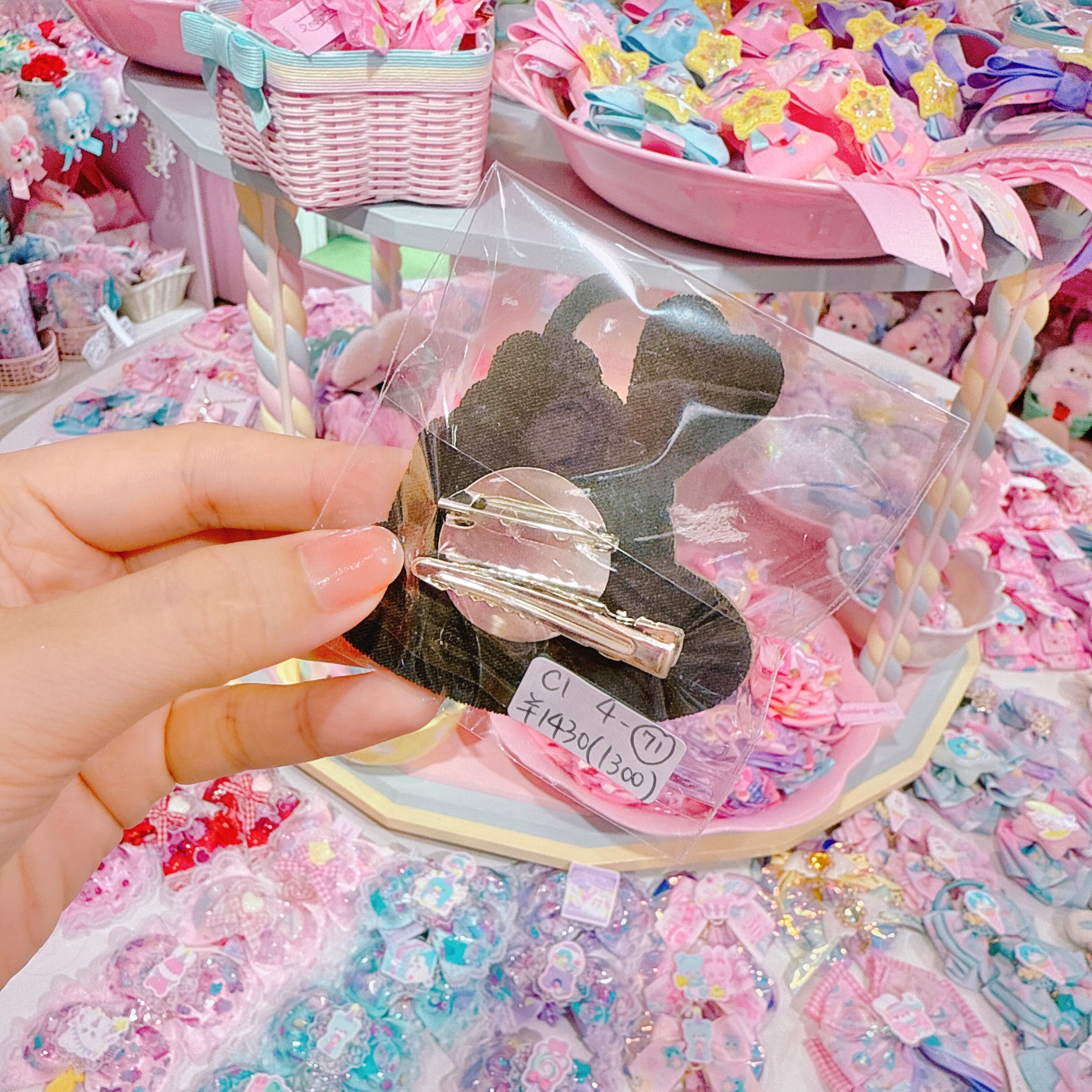 【C1】4-71クリップブローチ