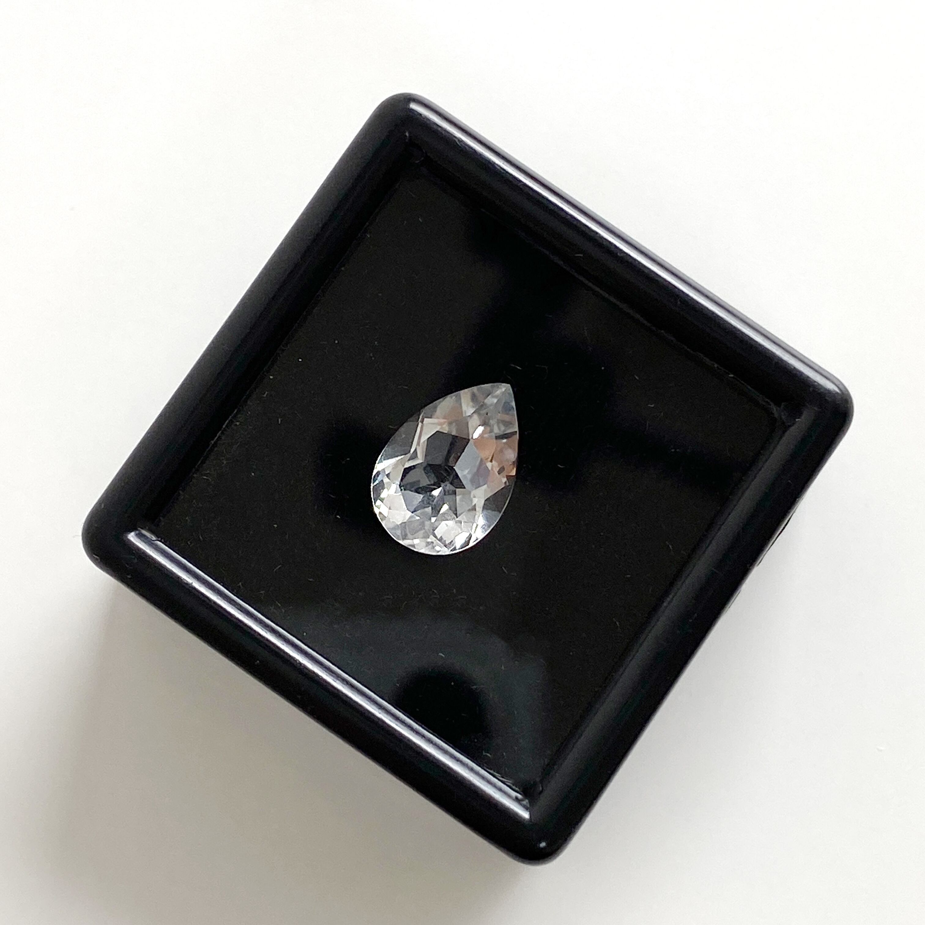 Crystal Quartz 1.8ct クォーツ 天然水晶 kg-0059