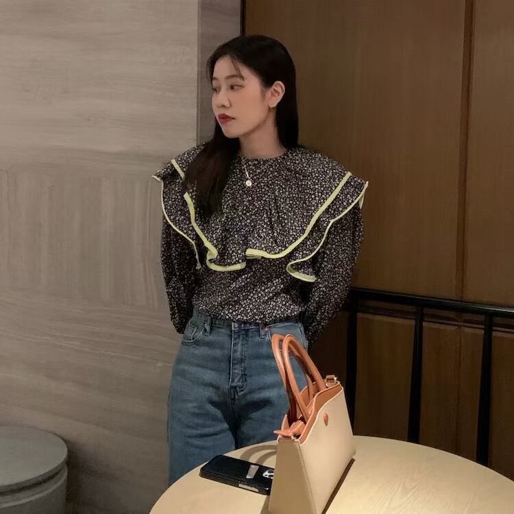 小花柄フリルブラウス　AJ1079-A021