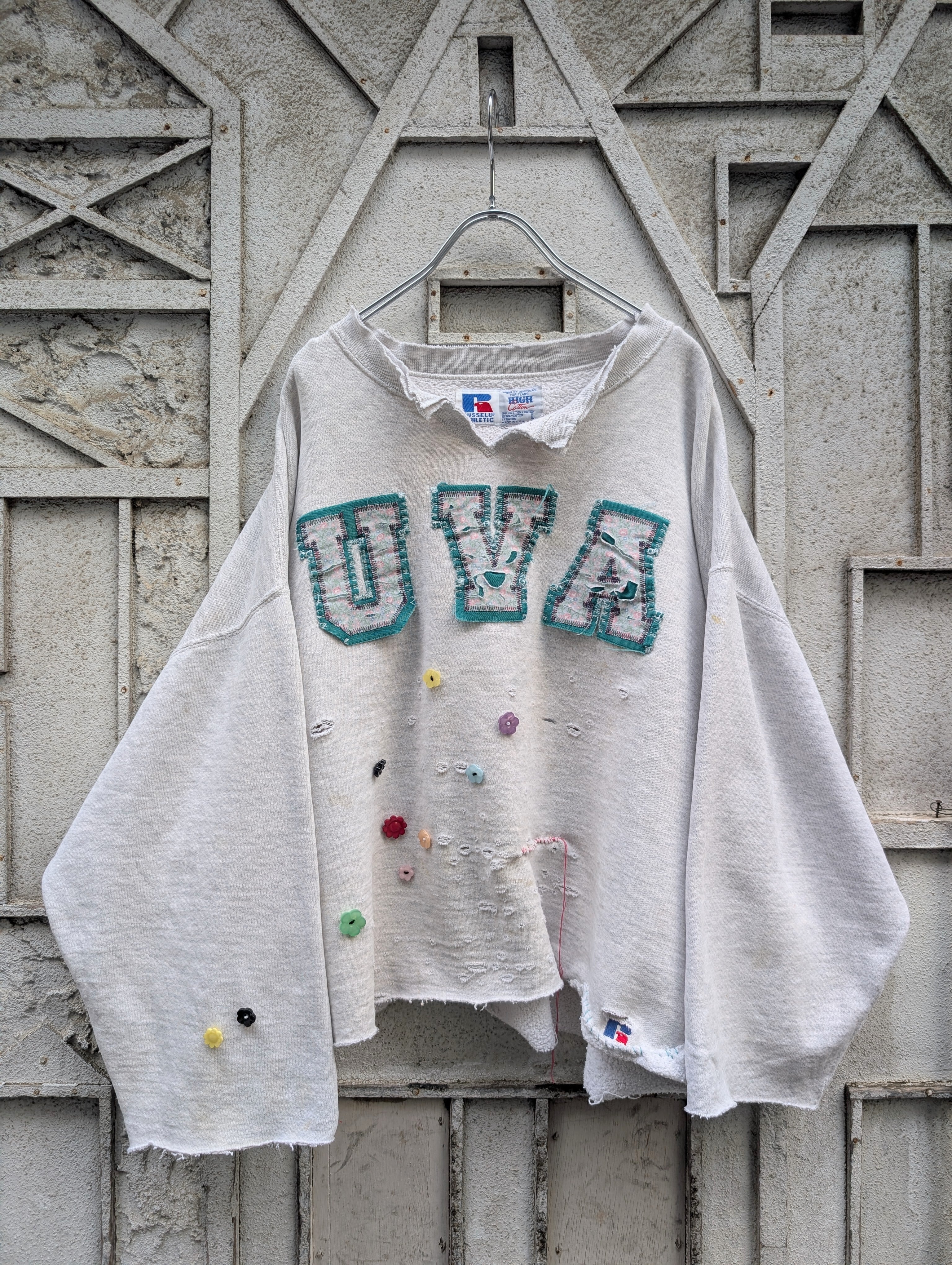"深緑" REMAKE flower button sweat / RUSSEL ATHLETIC