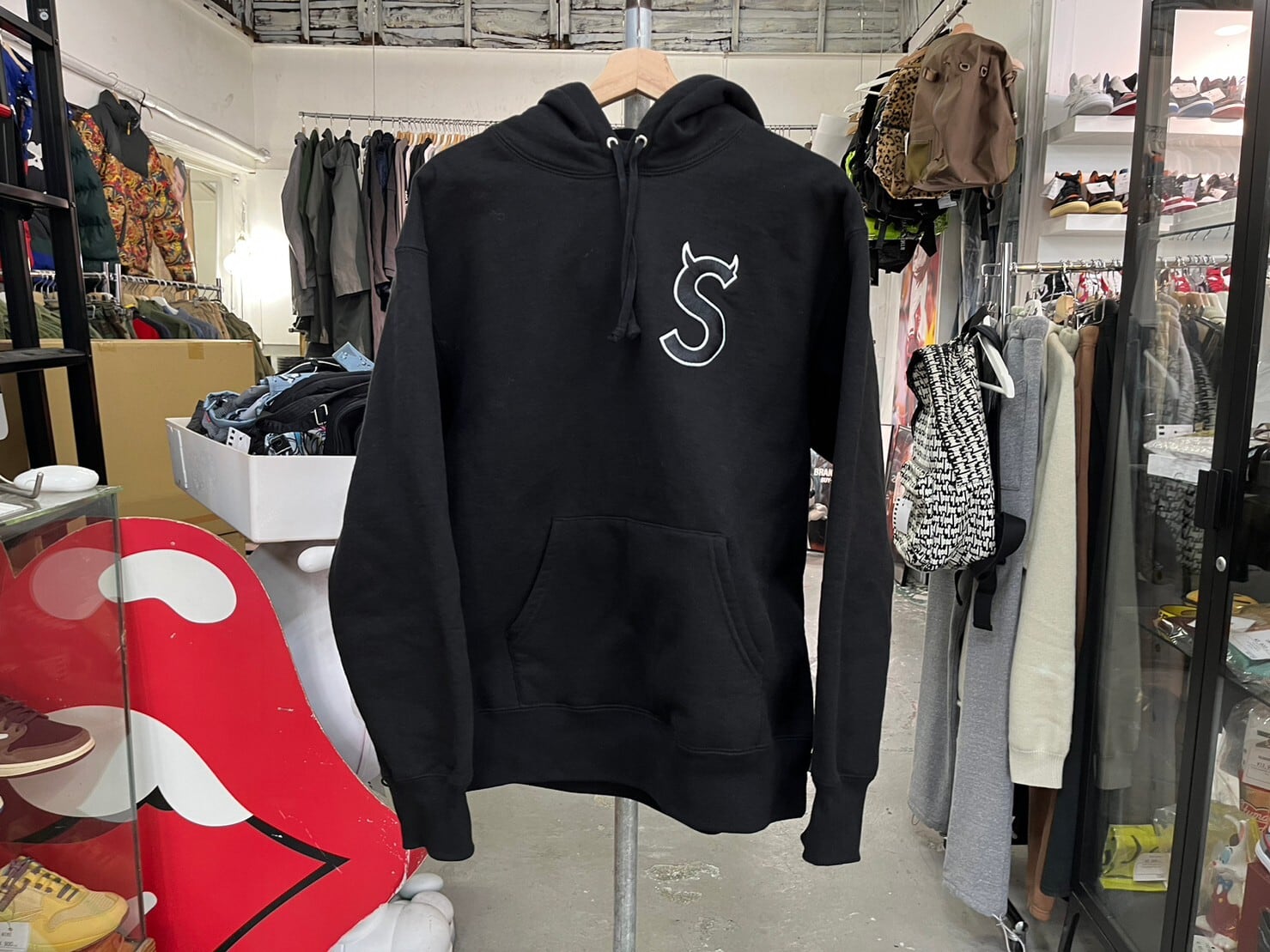 Supreme 22AW S LOGO HOODED SWEATSHIRT BLACK MEDIUM 53524 | BRAND 