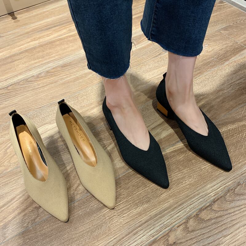 シングルシューズ女性2020年春新しい浅い口先のとがった厚いヒールエンドウシューズ靴レトロバージョンのハイヒール気質ミッドヒールレディースシューズ 部族の婦人靴9222669