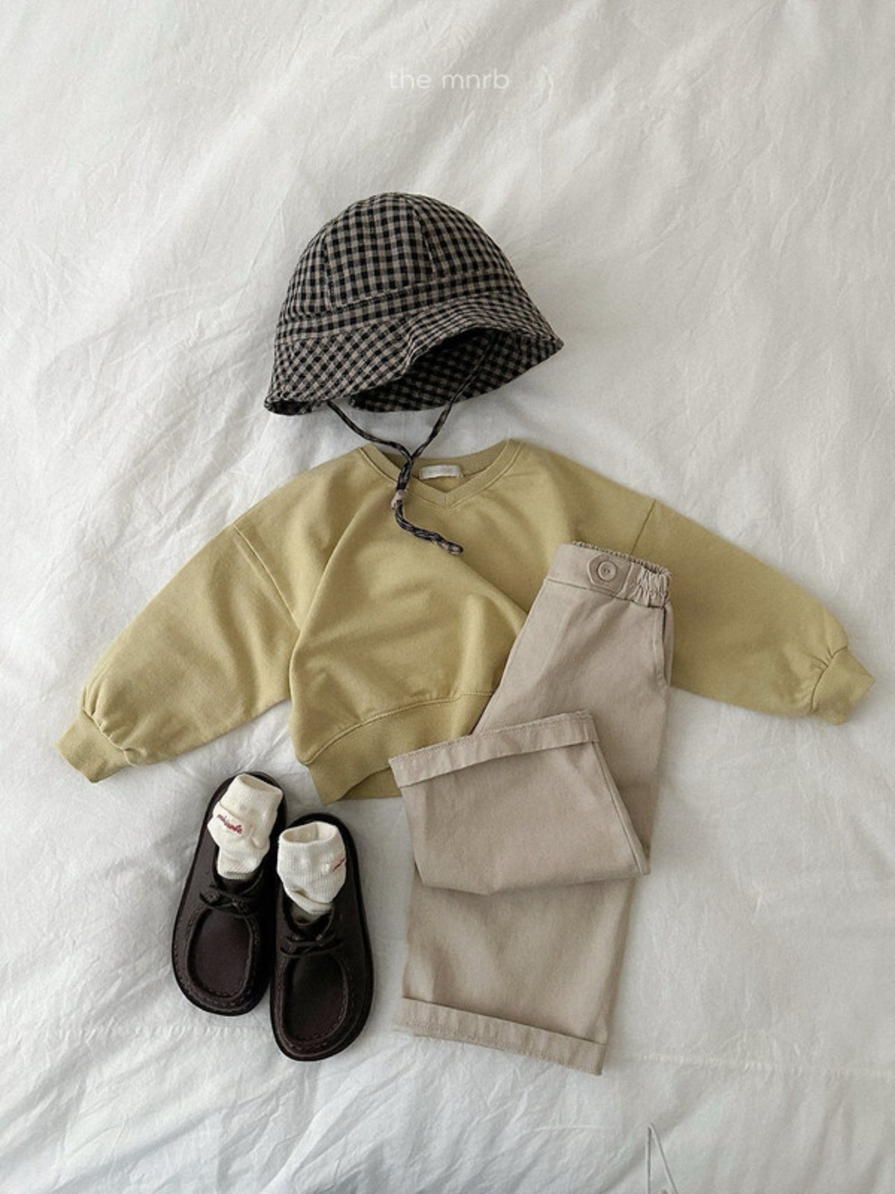 【取寄/韓国直送】minirobe 26/AT ローVネックMTM|秋服|韓国子供服
