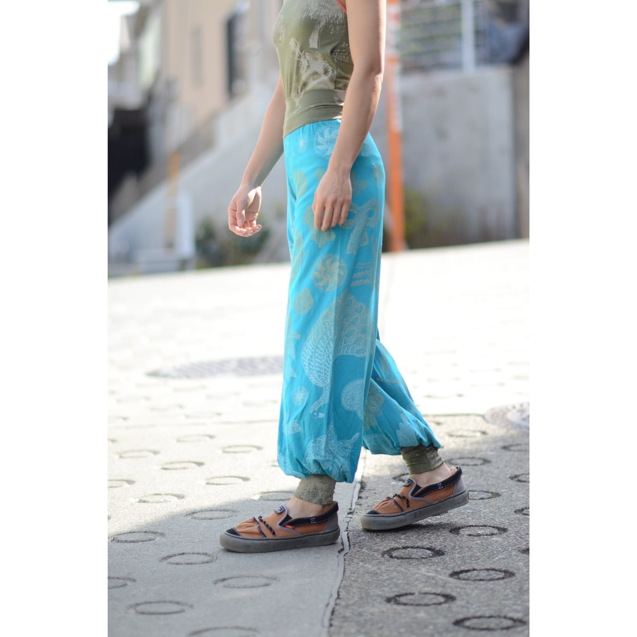 アラジンパンツ M (ブラウン/ニャンドゥティ柄) | juanadearco