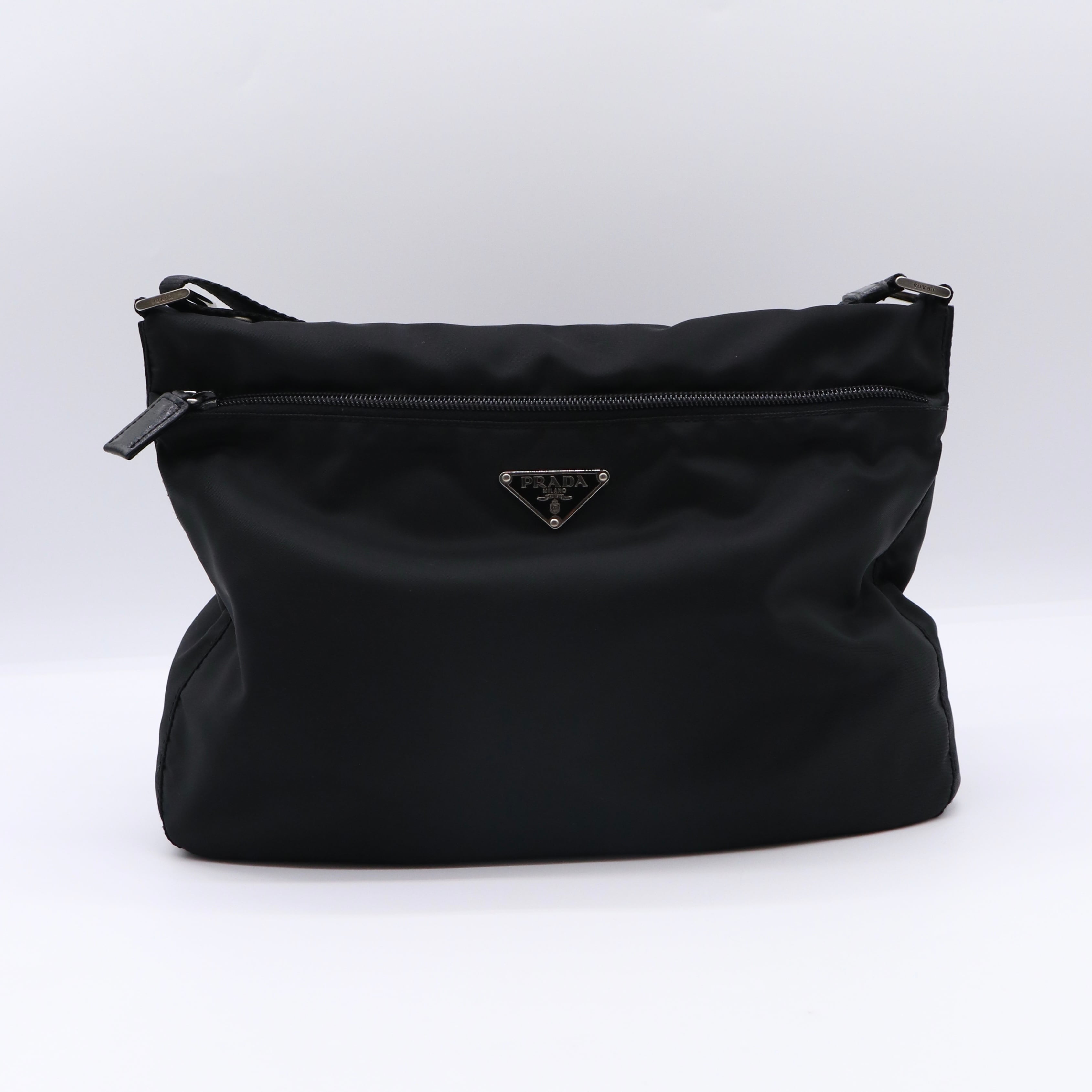 PRADA ブラック ナイロン ショルダーバッグ プラダ PRADA PRADA