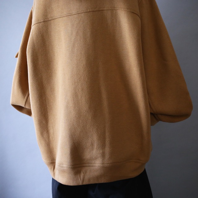 super over silhouette sleeve pocket design sweat parka