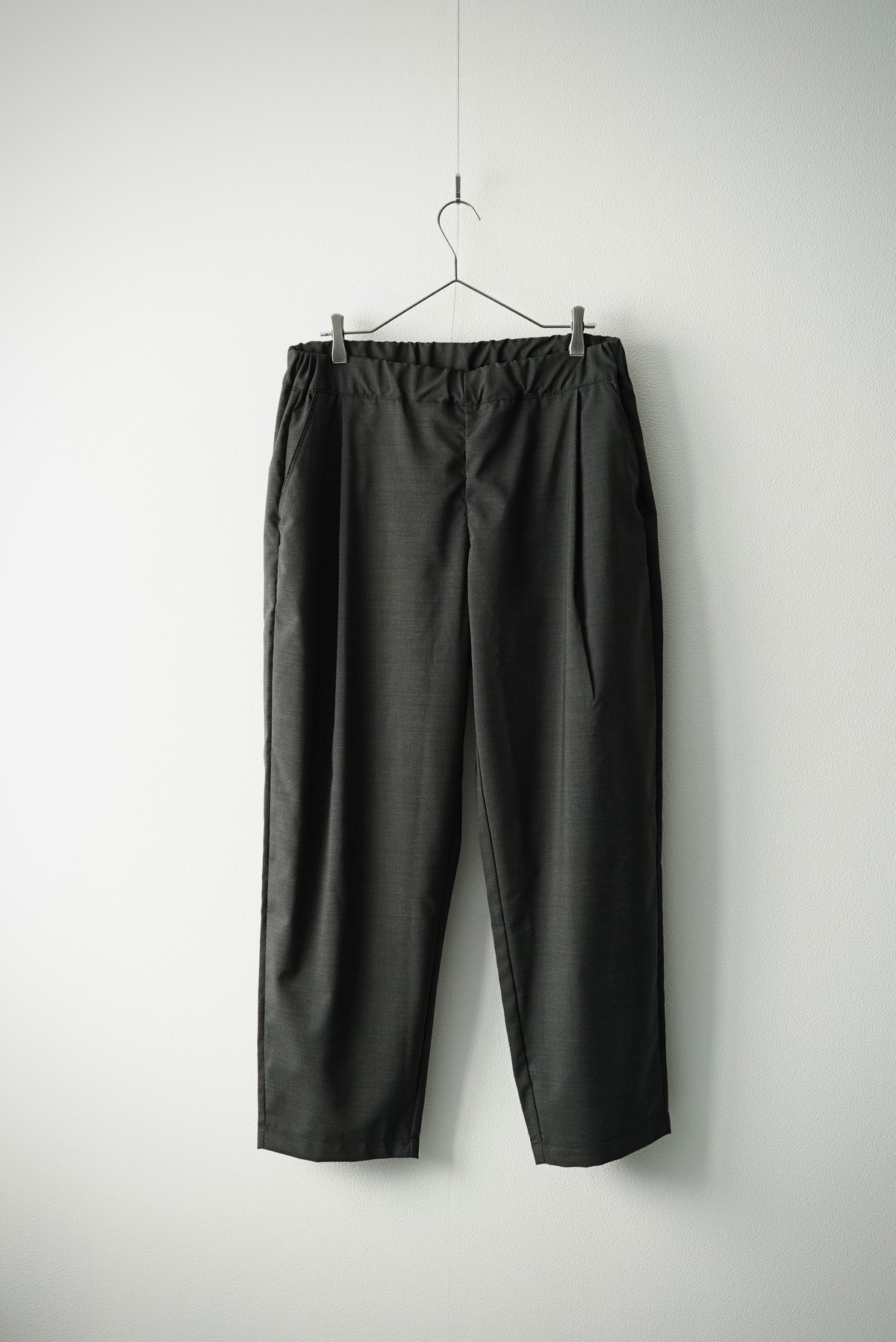 Washable Wool/Pe Toro / P/T Easy Pants_Ⅱ (CHARCOAL) | C O L I N A