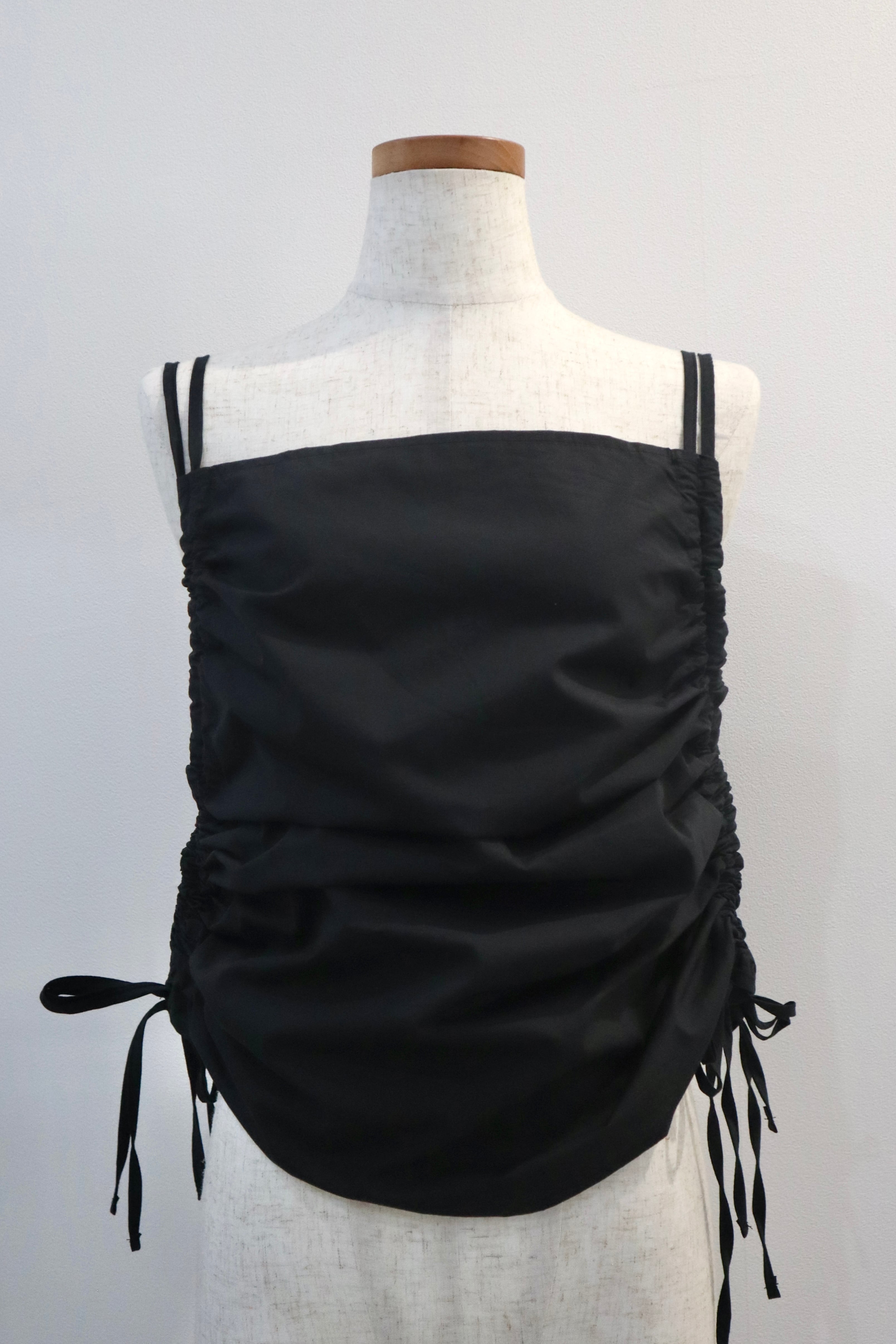 BASERANGE】PICTORIAL TOP | TOLMA.