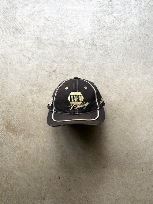NAPA Raching “COLOR-BLOCK 6PANEL SNAPBACK CAP”