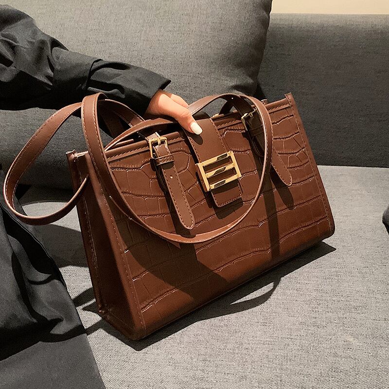 オータムウィンタースタンダードショルダーバッグ レトロ 秋物 冬物 トートバッグ 手作りハンドバック99467679239