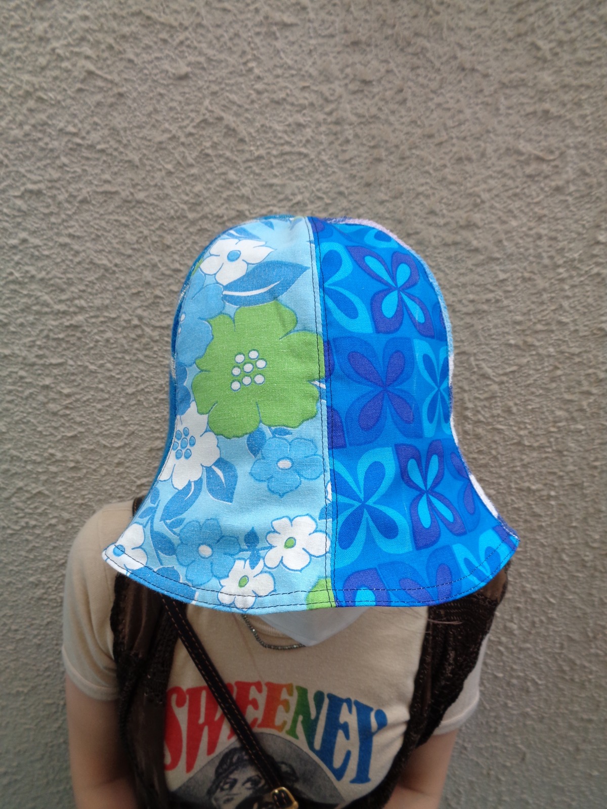 Vintage fabric remake tulip hat / ヴィンテージファブリックリメイク 