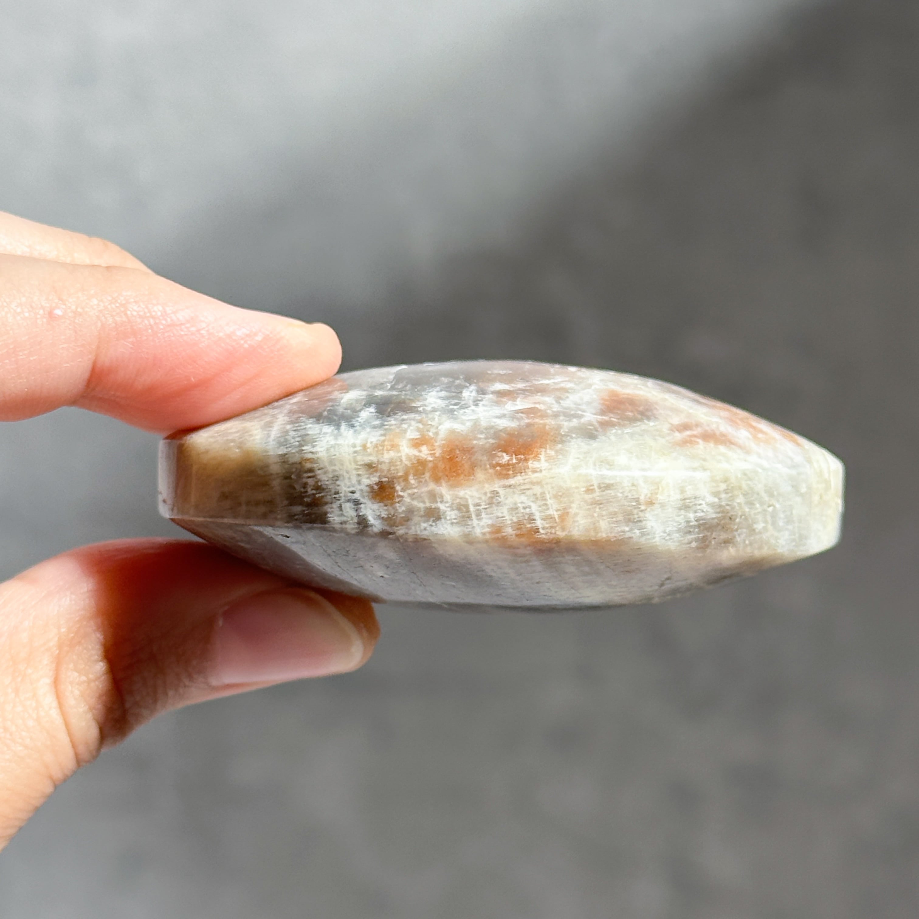 サン＆ムーンストーン パームストーン41◇ Sun & Moon Stone ◇ 天然石