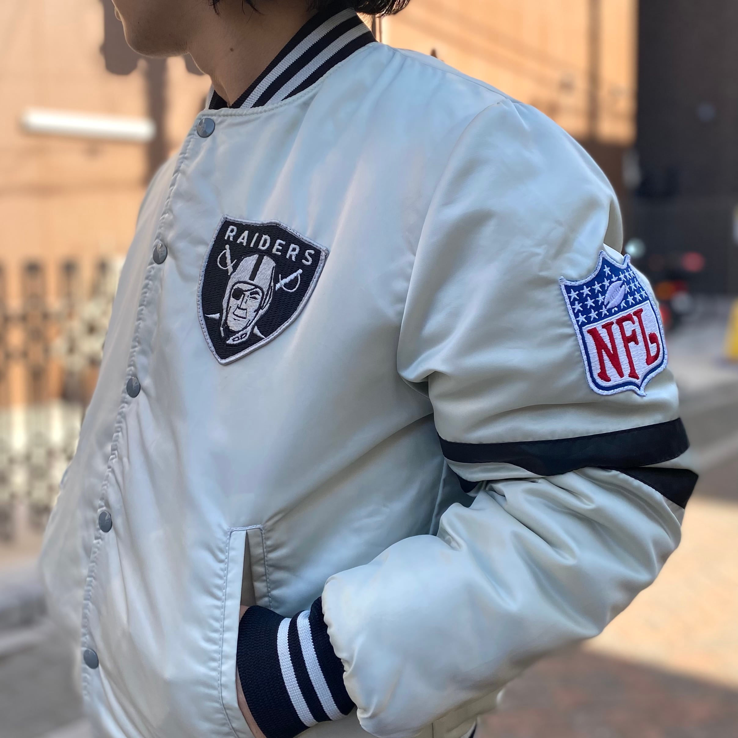 新品 NFL RAIDERS レイダース スターター社製スタジャン M