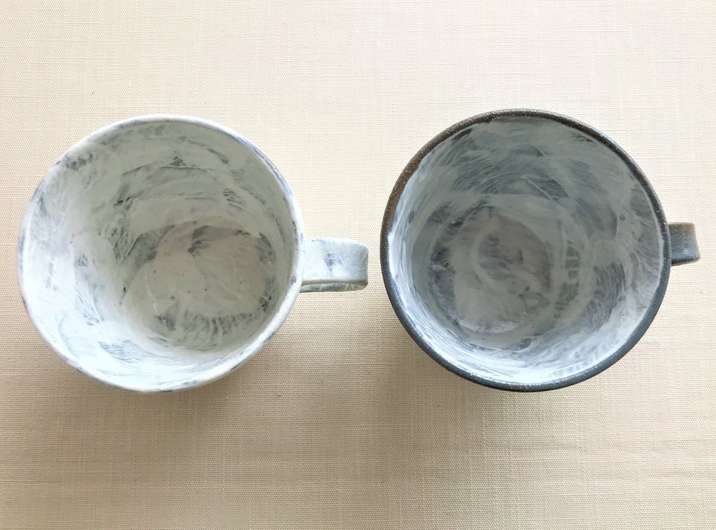 粉引きぺたぺたりーマグカップ ドット