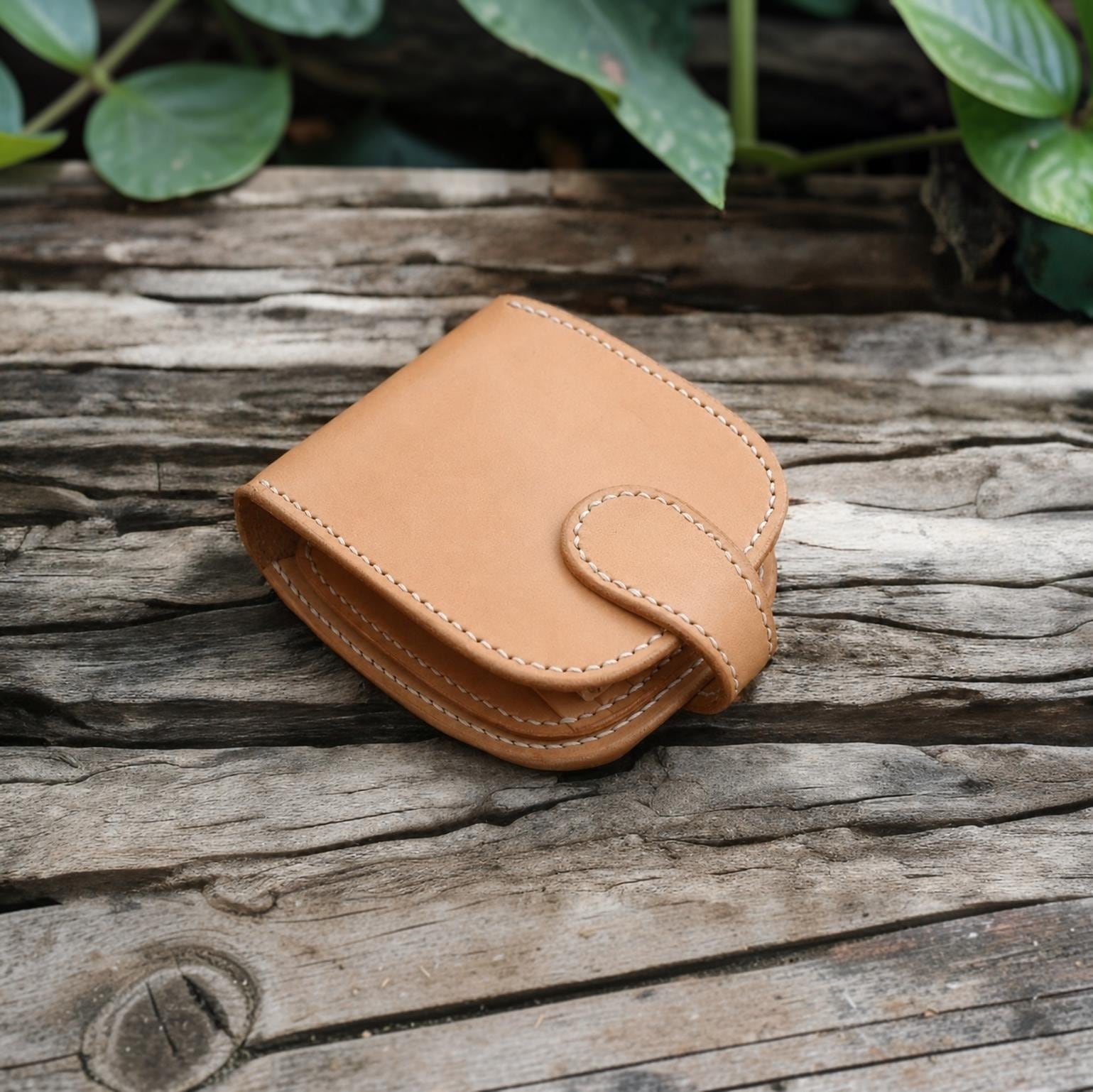 受注製作】本革ショート財布（コンチョ） | Babylonica Leather Craft