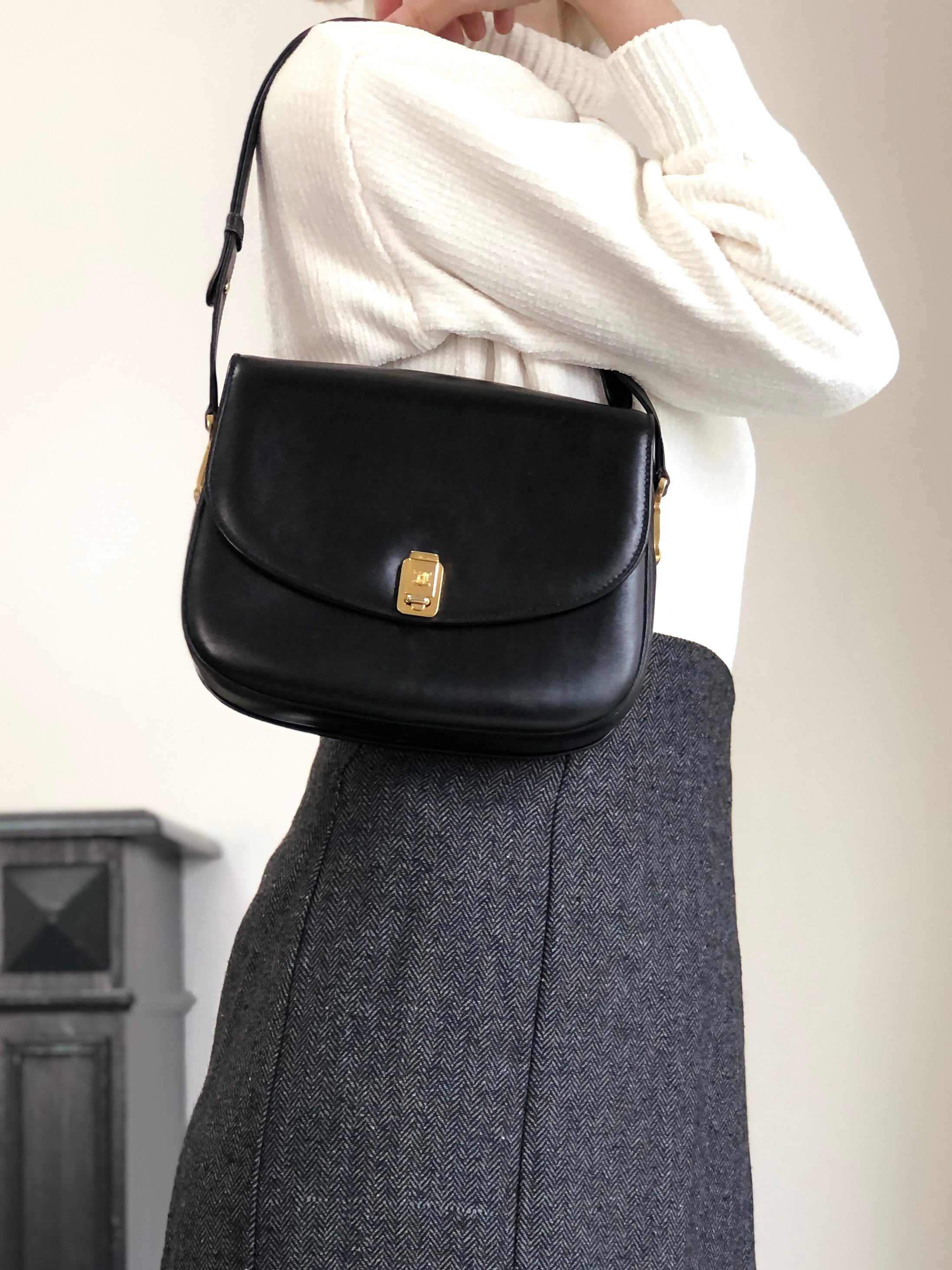 【CELINE】vintageショルダーバッグ＊ブラック CELINE セリーヌ ショルダーバッグ ブラック ロゴ レザー