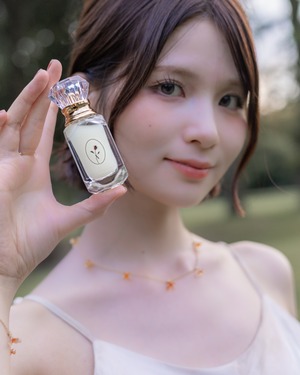 30ml　スプレータイプ《金木犀の香りに、記憶は秋を巡る》