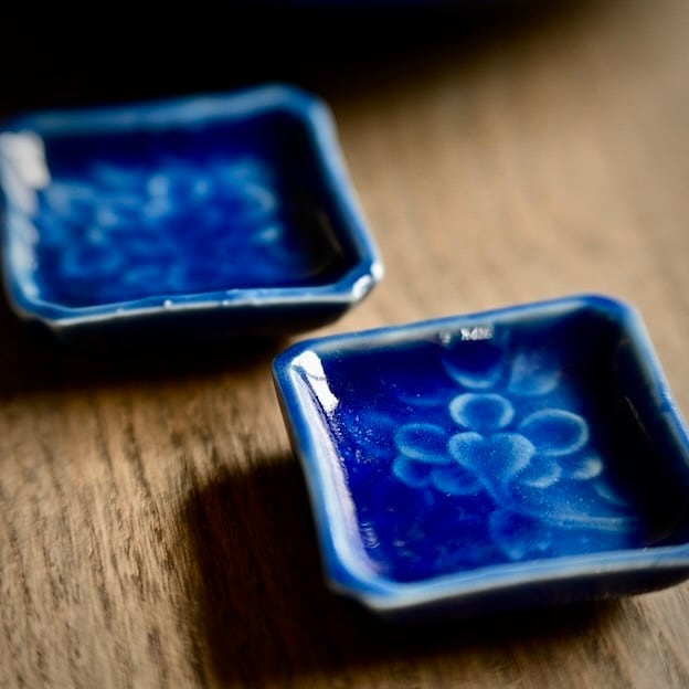 52007】 伊万里豆皿 瑠璃色(1枚） / Imari Pea Plate Blue | 古道具