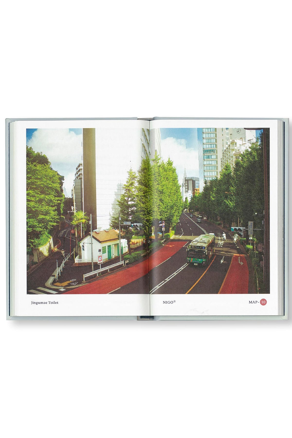 AB006】THE TOKYO TOILET BOOK [JAPANESE EDITION] | The Landscapers