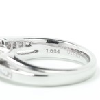 オーバルカット ルビー リング pt900 / 1.084ct / DA 0.450ct