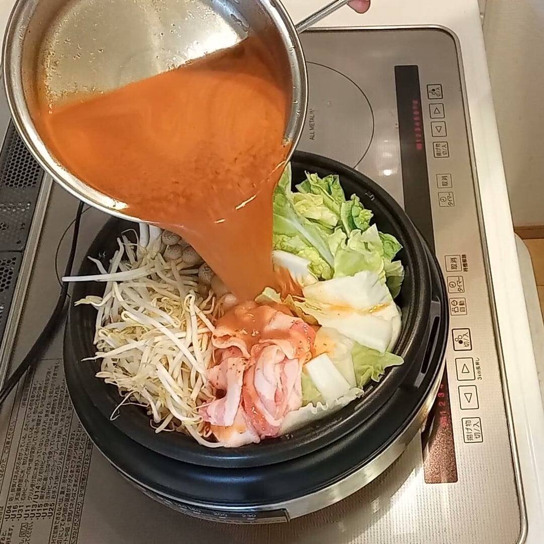 本場韓国のチゲが簡単に出来るチゲ味噌 400g 韓国料理 焼肉の金海 きんかい 本場韓国のチゲが簡単に出来るチゲ味噌 400g 韓国料理 焼肉の金海 きんかい