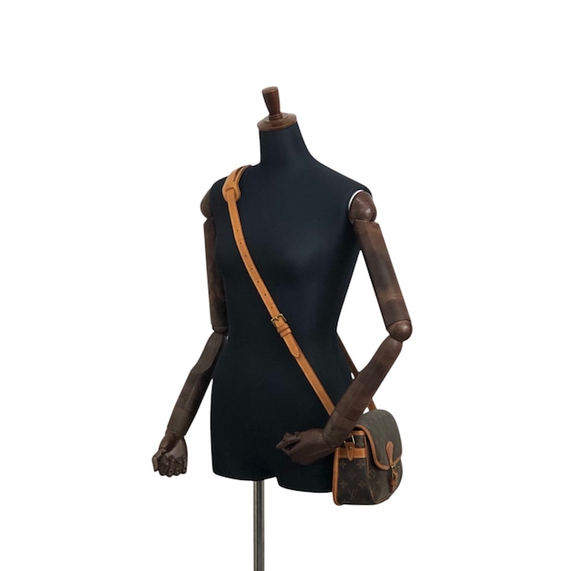 LOUIS VUITTON ルイヴィトン ソローニュ モノグラム ショルダーバッグ ブラウン フロントバックル レザー vintage ヴィンテージ オールド ijy8tn