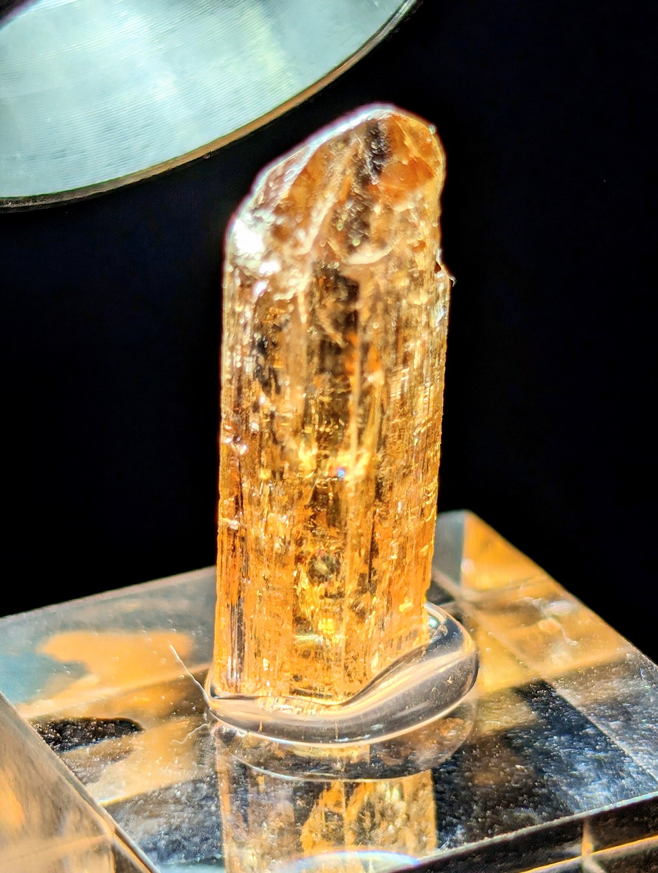 インペリアルトパーズ  Ouro Preto, Minas Gerais, Brazil   R5-3354
