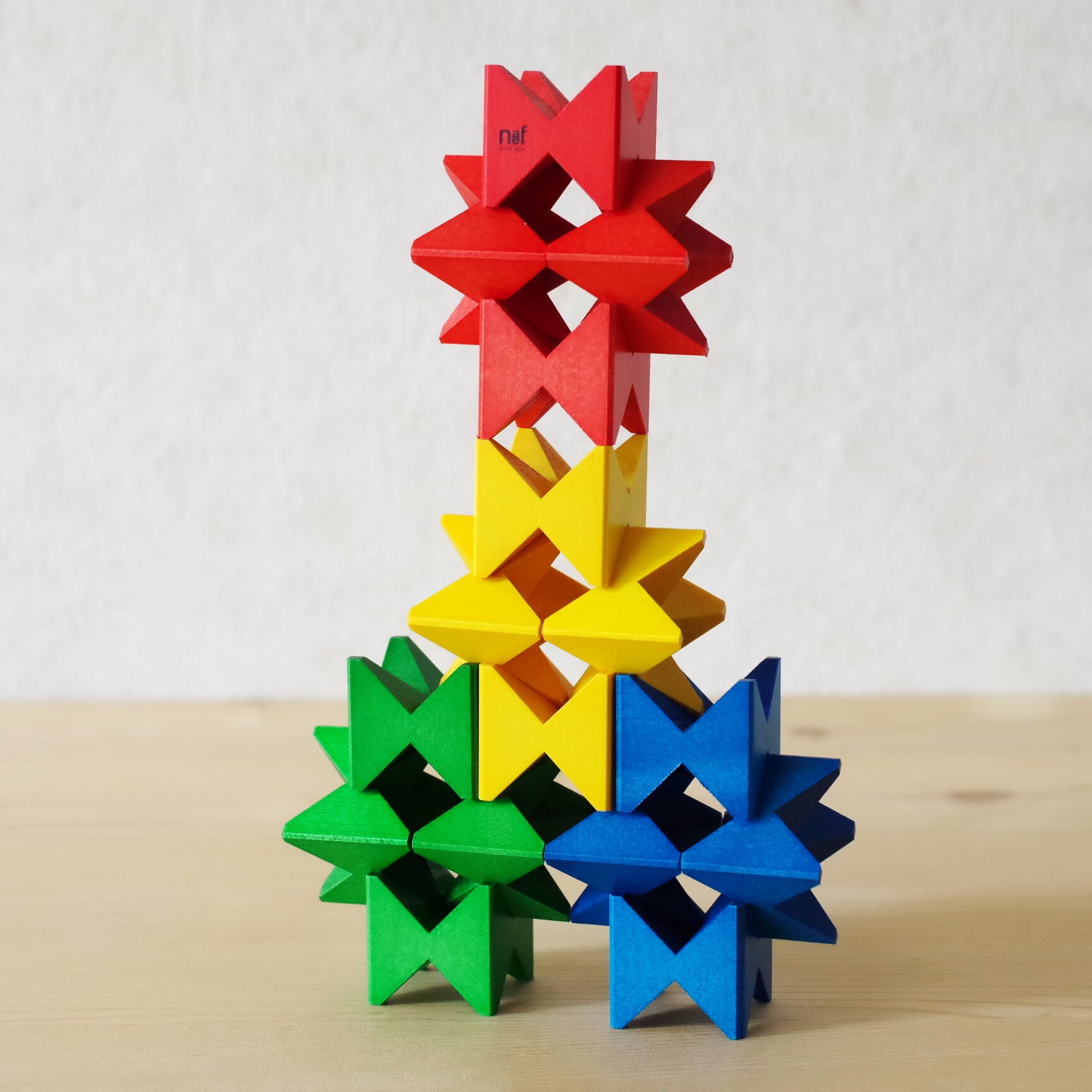 ミニネフスピール カラー | 木のおもちゃ専門店 おもちゃ箱 イカロス