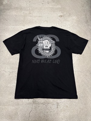 10s STUSSY × NINE RULAZ LINE/Dragon Skull Tee/2013年/XL/ドラゴンスカルプリントTシャツ/ロゴプリント/ブラック/ナインル－ラ－ズコラボ/ステューシー