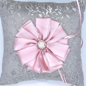 PINK ROSETTE（インポートリングピロー・完成品）