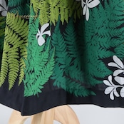 フラダンス 衣装 パウスカート ブラック系 セキノレーシングスポーツ 日本製 シングル シンプル プルメリア柄 かわいい 華やか 鮮やか 黒 緑 白 ハワイアン アロハ ハワイアンプリント フラ ダンス レッスン 練習 グリーン系 おしゃれ レディース