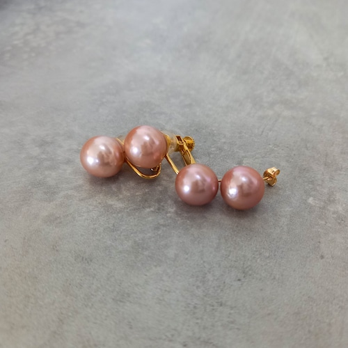 14kgf*Natural color Pearls stud pierced earrings / earrings