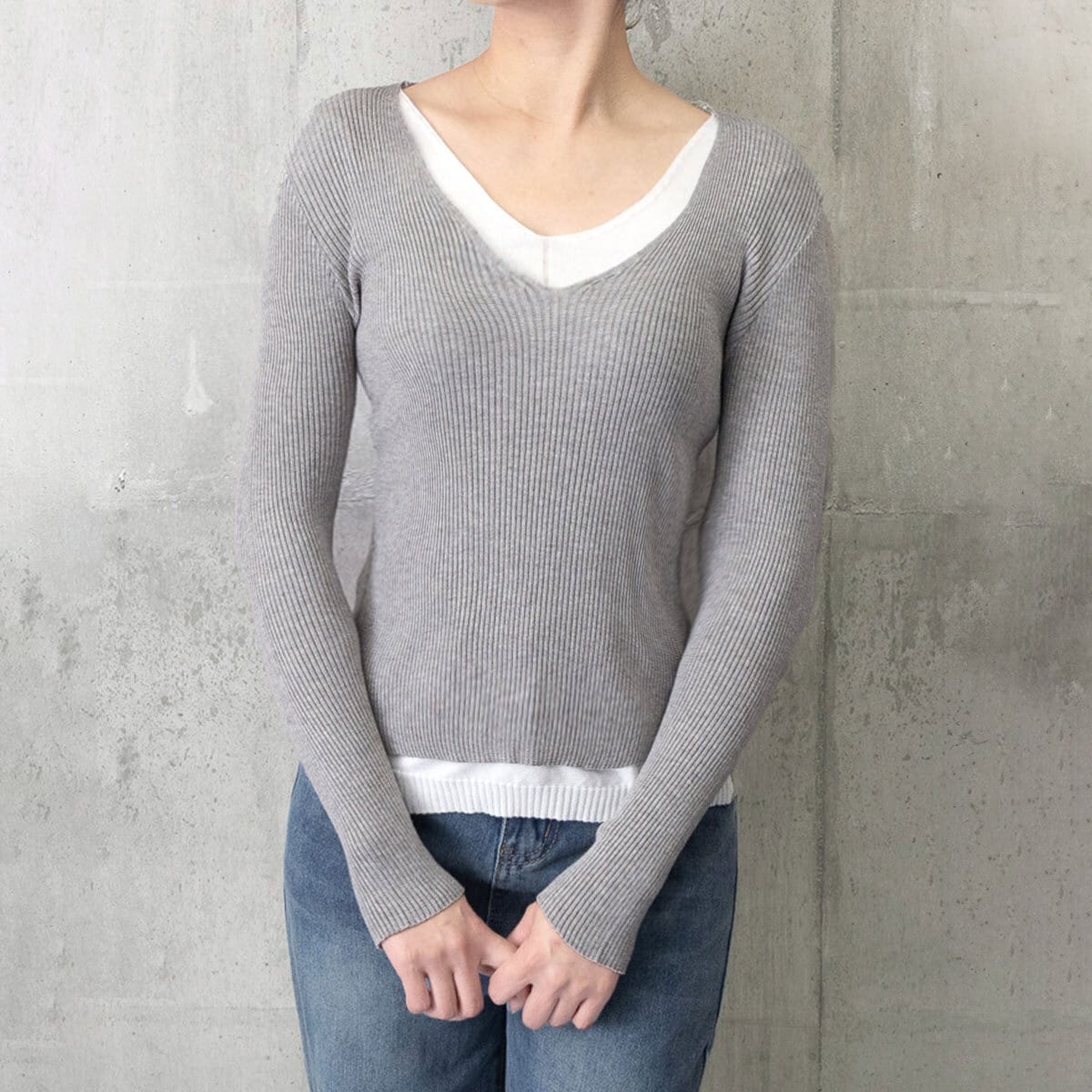 レイヤード風 ニット 長袖 トップス レディース 春秋冬 韓国 重ね着風 Vネック 大人 きれいめ カジュアル おしゃれ リブニット 薄手 無地 インナー 大人可愛い 大人女子