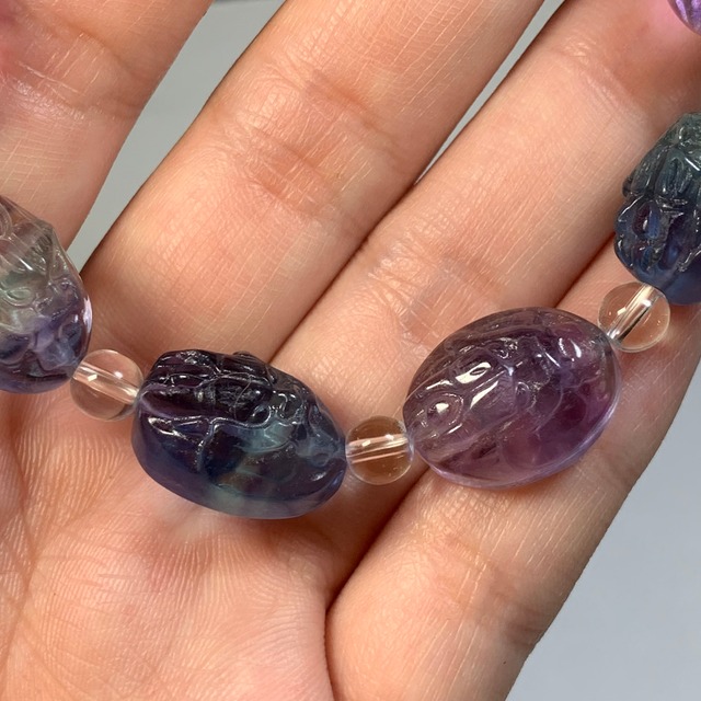 美しい色合い♪フローライト 龍