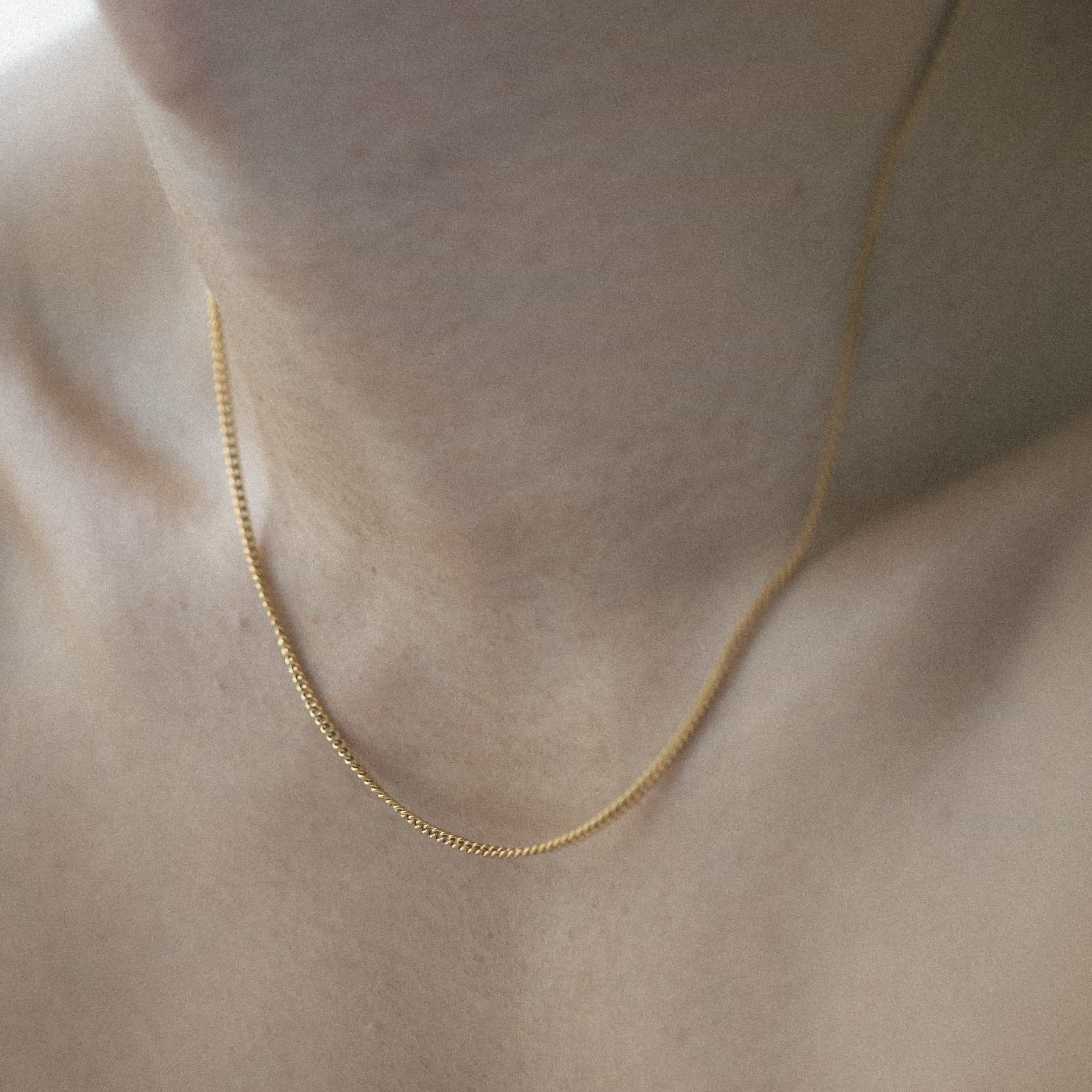 thin chain necklace (gold) #n62 | garcia