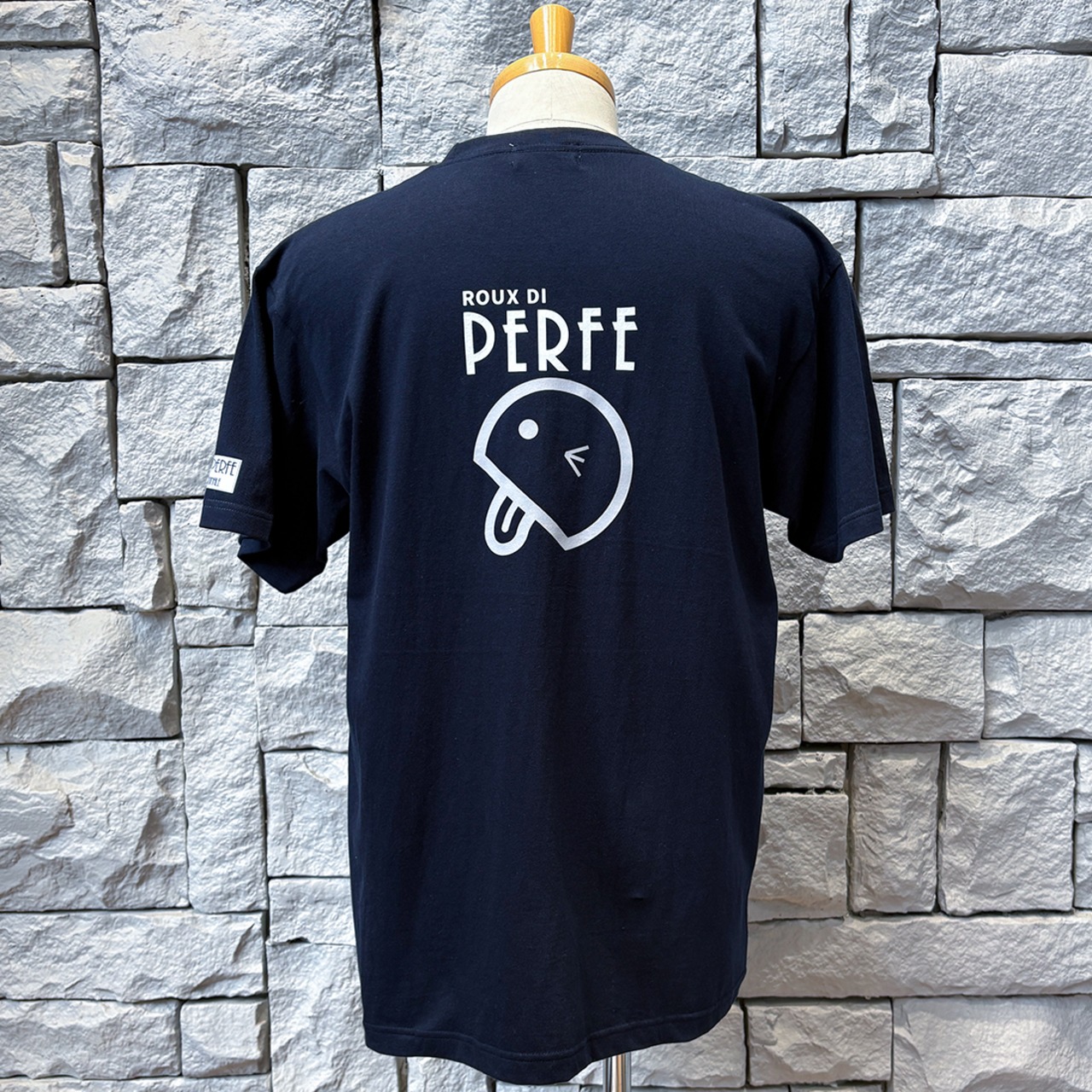 袖プリントTシャツ